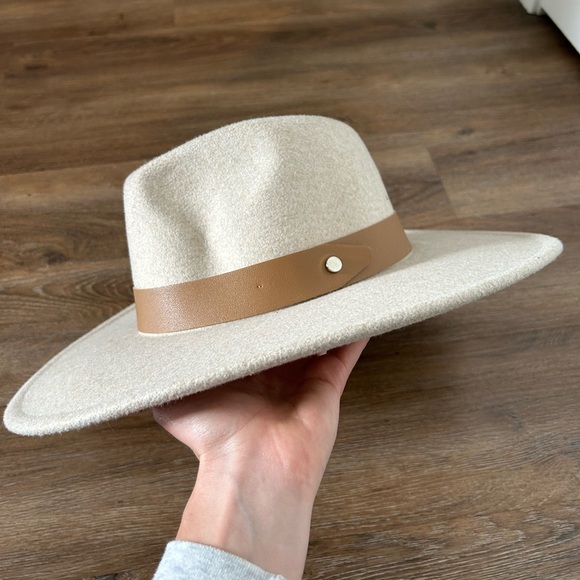 Wool/Polyester Blend Fall Hat - Picture 2 of 5